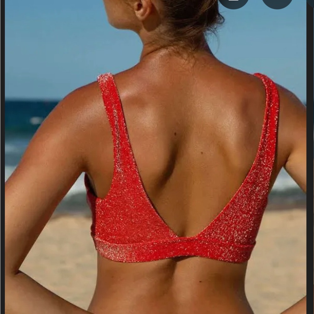 ♥️Berlook Lurex Glitter Cut Out Bikini Top♥️ - Picture 2 of 6